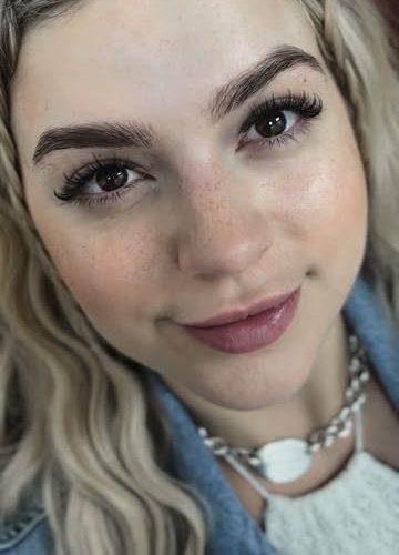 Wispy volume lash result